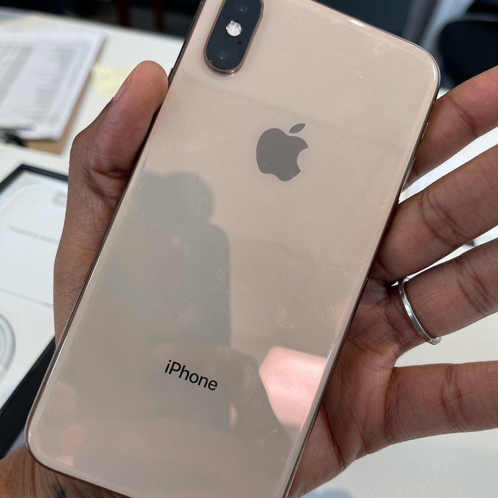 iPhone XS